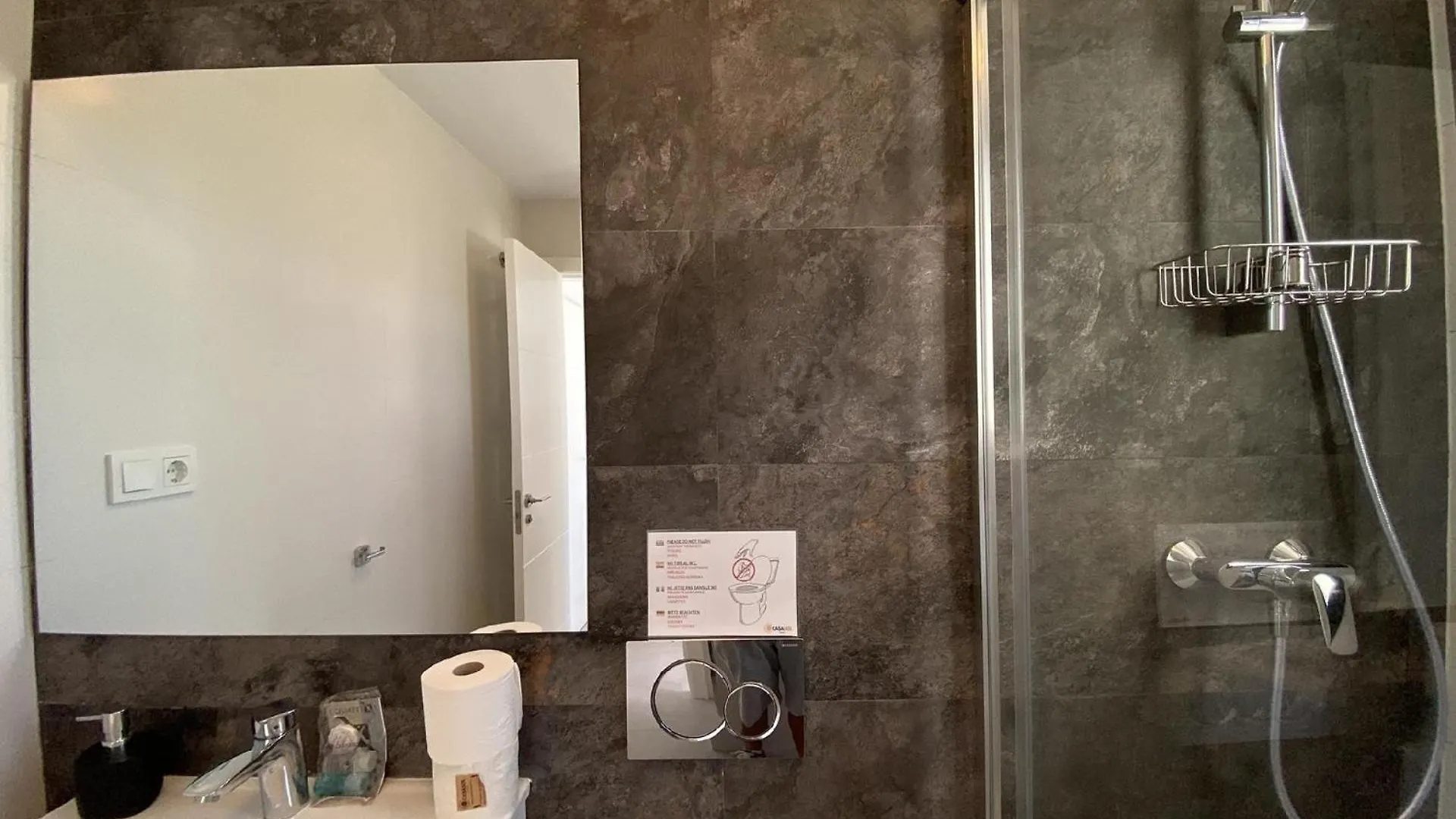 Apartment Ferienwohnung Fuer 6 Personen Ca 120 Qm In Nerja, Andalusien Costa Del Sol
